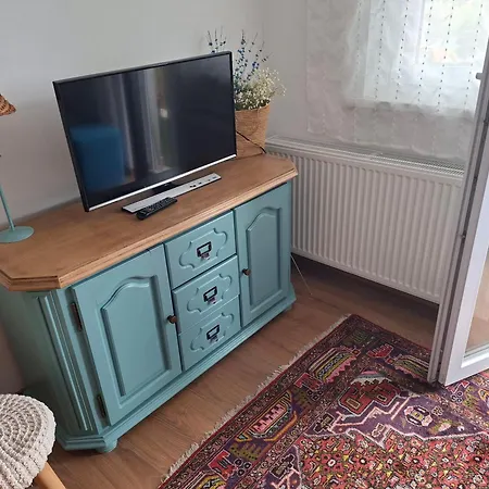 Gyoengyver Koezpontjanal * Фоньод